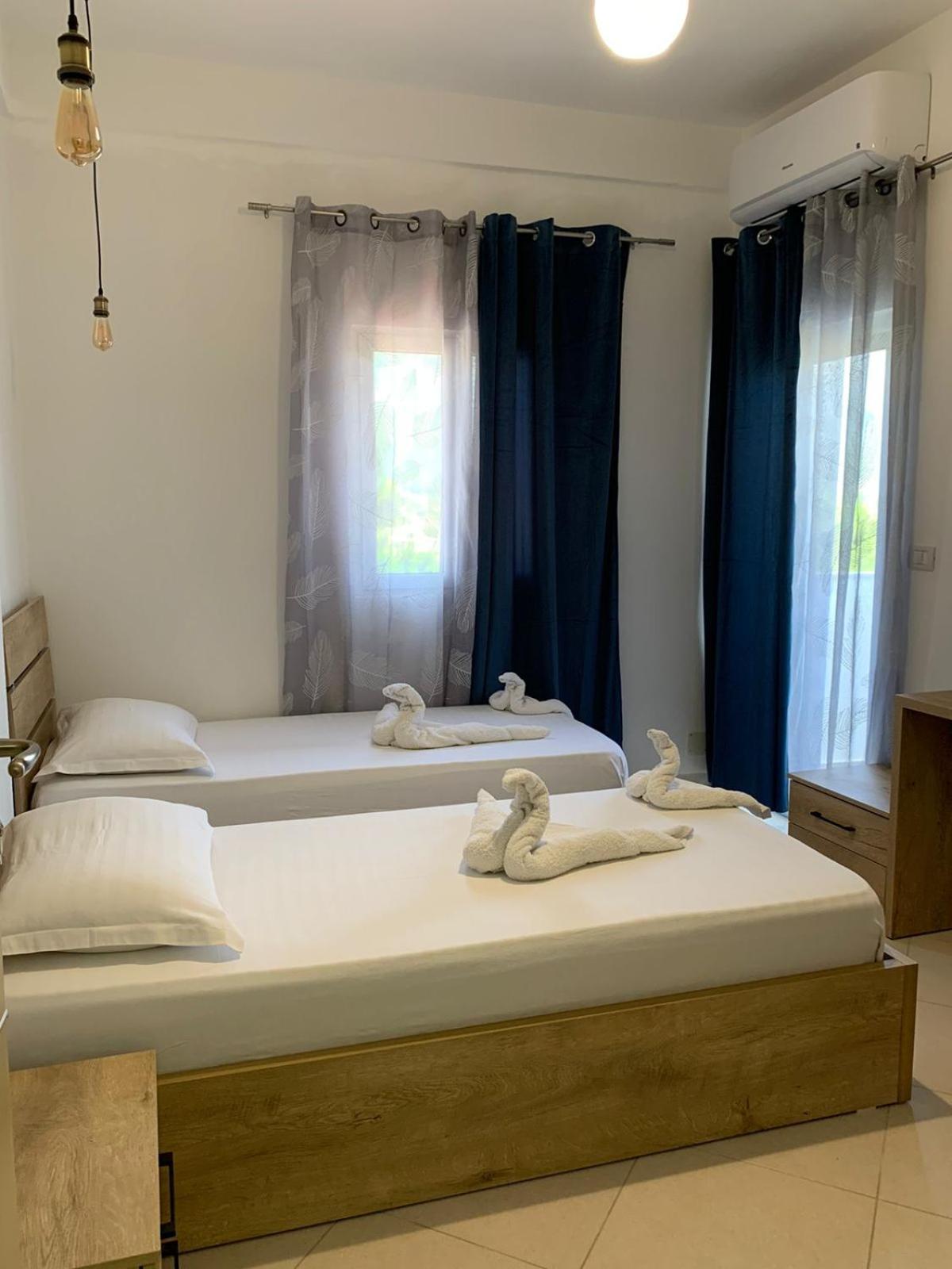 Hotel Apostoli Permet Exterior photo